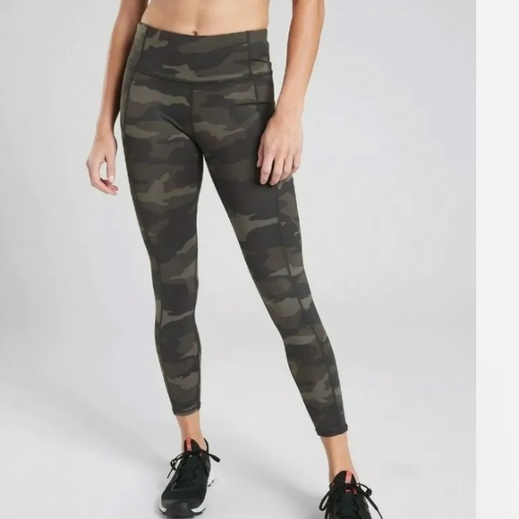 Athleta Camo Contender Leggings Olive Green Powerlift Small Yoga Run Gym Cropped - Picture 4 of 10